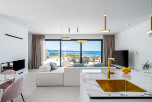 Ausgezeichnete neue Villa in Split