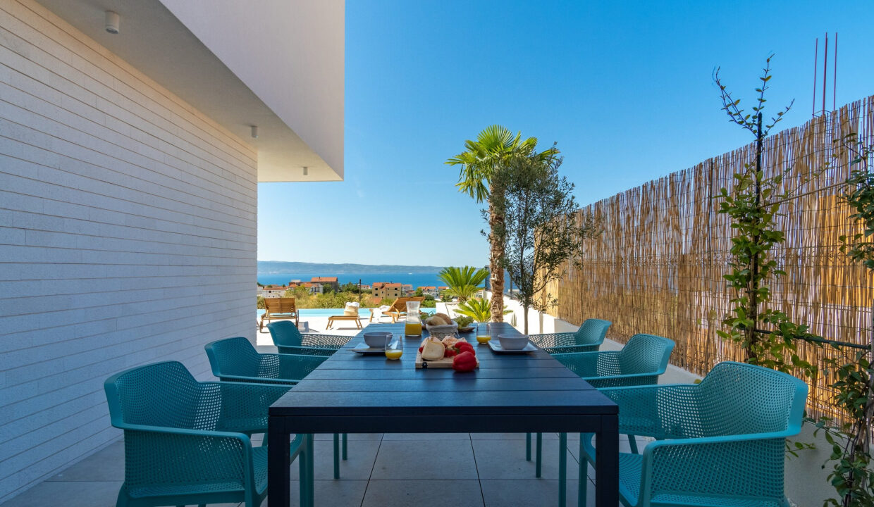 Ausgezeichnete neue Villa in Split