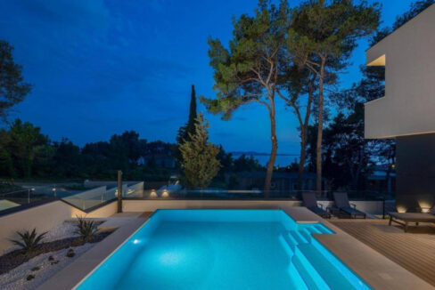 Wunderschöne Villa mit Meerblick in der Nähe von Zadar