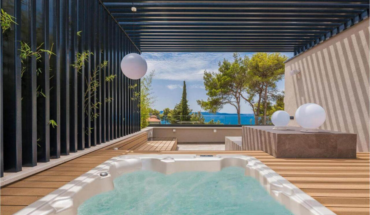 Wunderschöne Villa mit Meerblick in der Nähe von Zadar