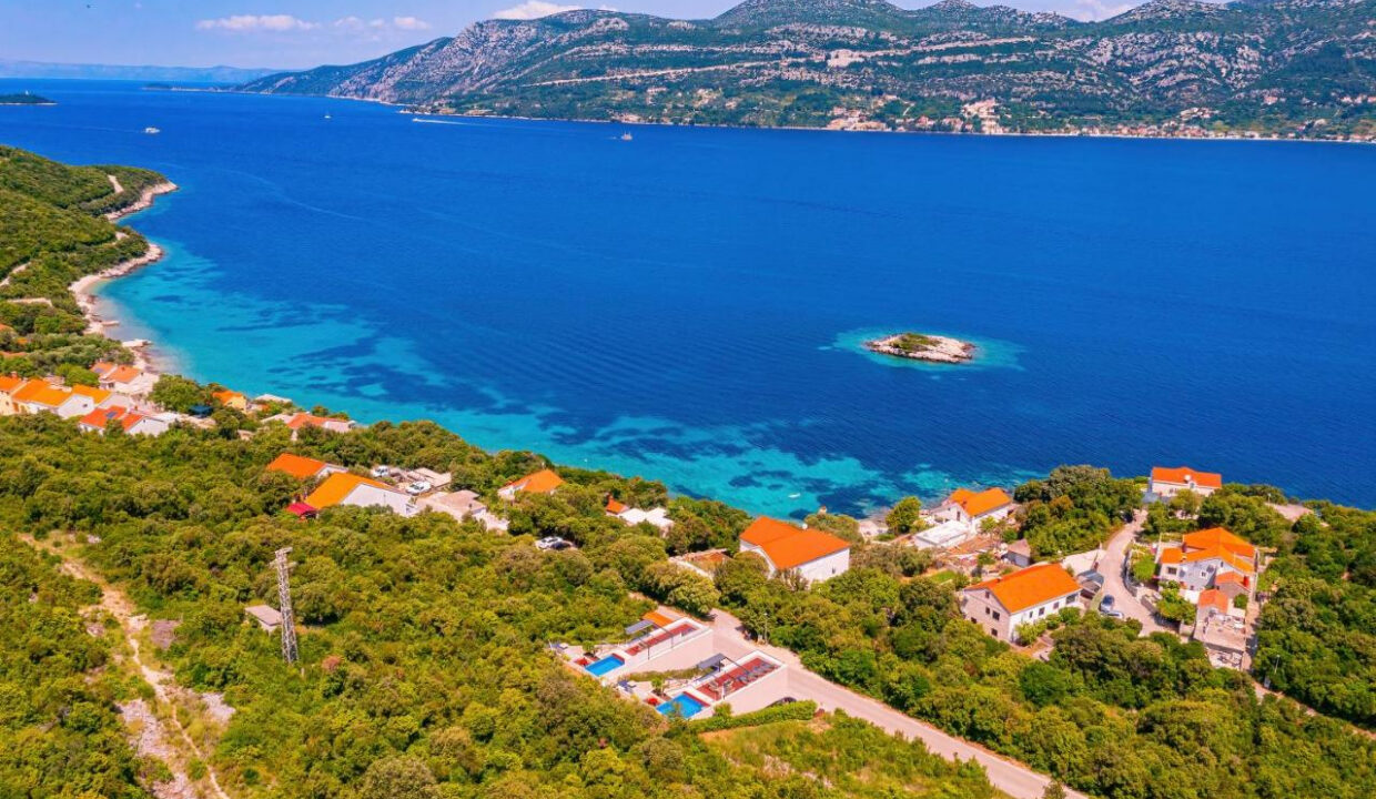 2 luxuriöse Villen auf der Insel Korcula