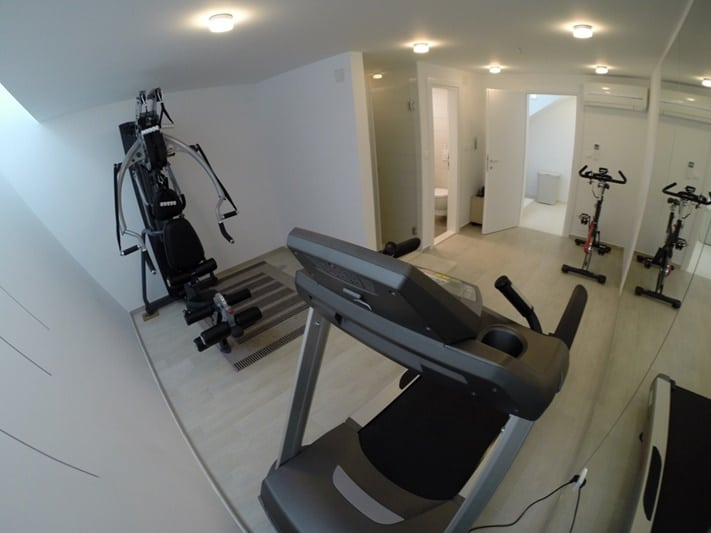 Haus mit Meerblick in Okrug Gornji
