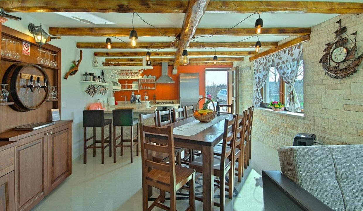 Wunderbares Haus Nova Vas