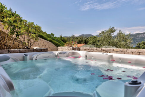 2 luxuriöse Villen auf der Insel Korcula