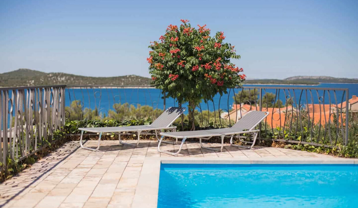 Haus mit Meerblick in der Nähe von Sibenik